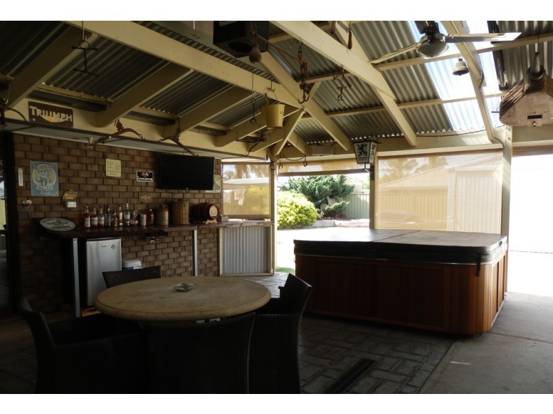 30 Window Road, Willaston SA 5118