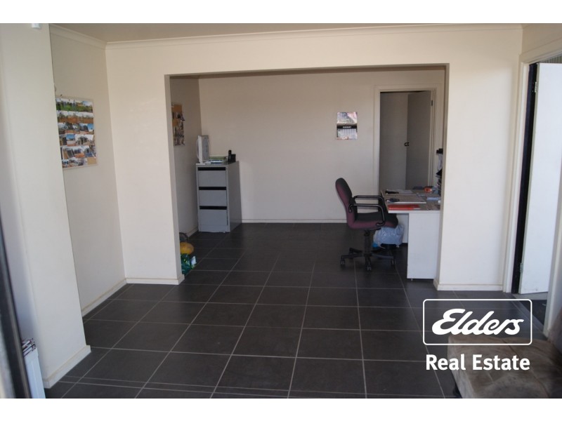 1/12 Theen Avenue, Willaston SA 5118