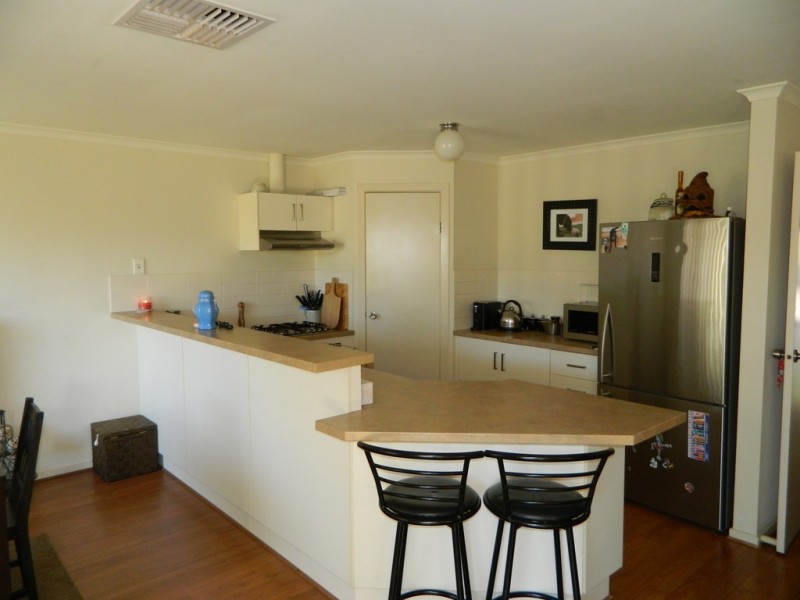 6 Dyson Street, Evanston SA 5116