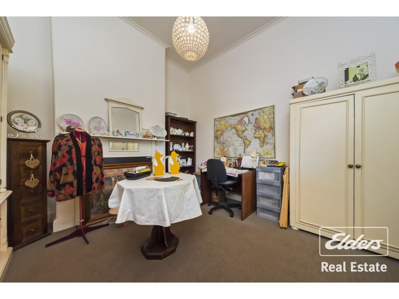 28 Burrows Street, Willaston SA 5118