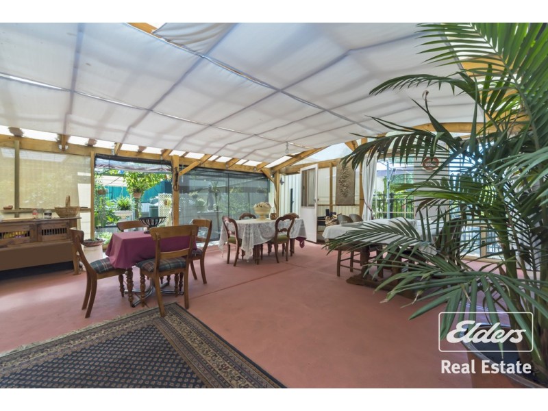 28 Burrows Street, Willaston SA 5118