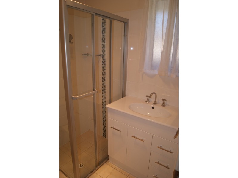 11 Greenways Street, Evanston Park SA 5116