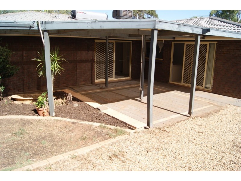 11 Greenways Street, Evanston Park SA 5116