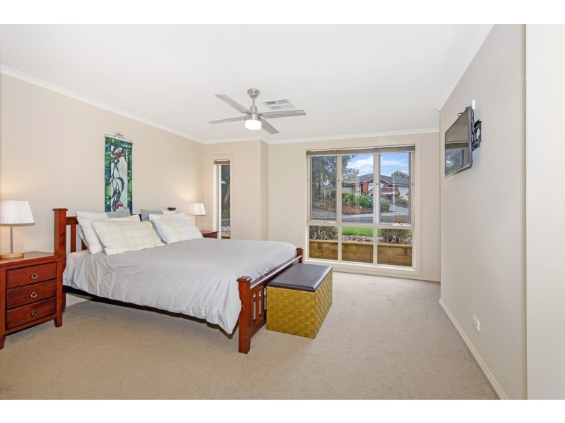 33 Colville Drive, Willaston SA 5118