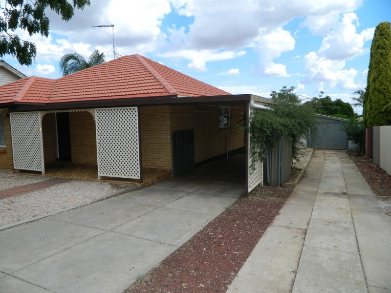 28 Edward Crescent, Evanston Park SA 5116