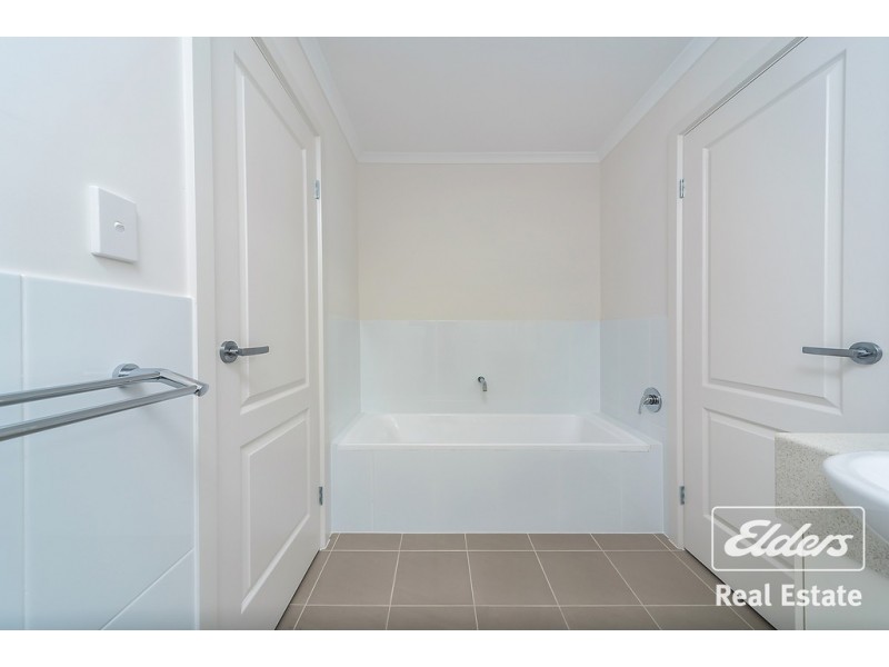 13D First Street, Gawler South SA 5118