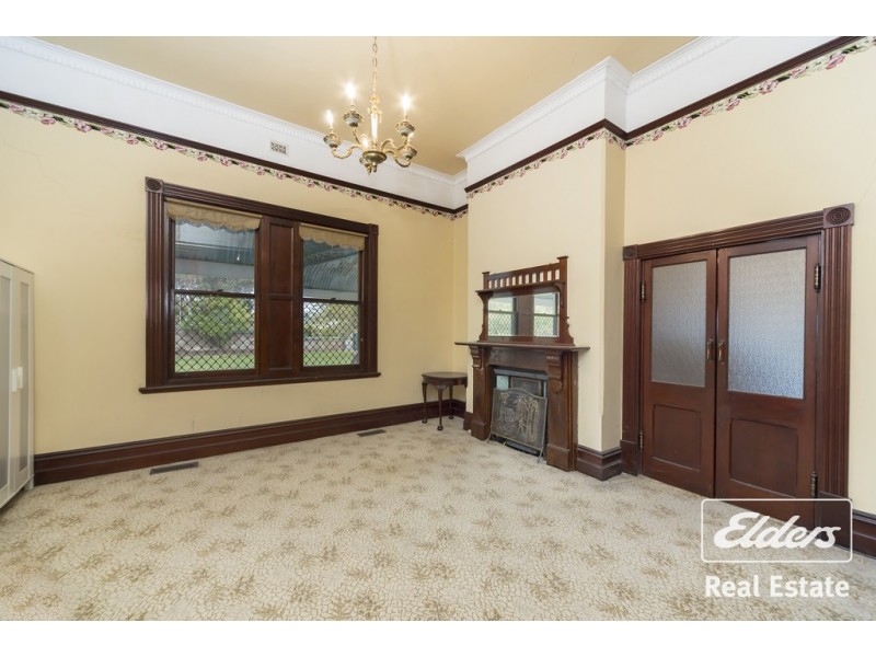 8 Lyndoch Road, Gawler East SA 5118