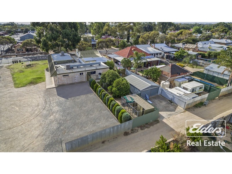 18 Fourth Street, Gawler South SA 5118