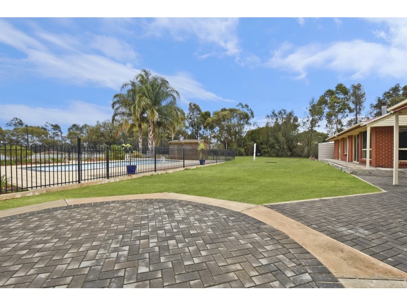 19 Bethesda Road, Lewiston SA 5501