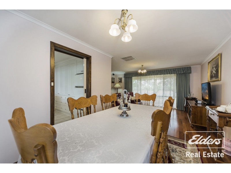 64 Dawkins Avenue, Willaston SA 5118