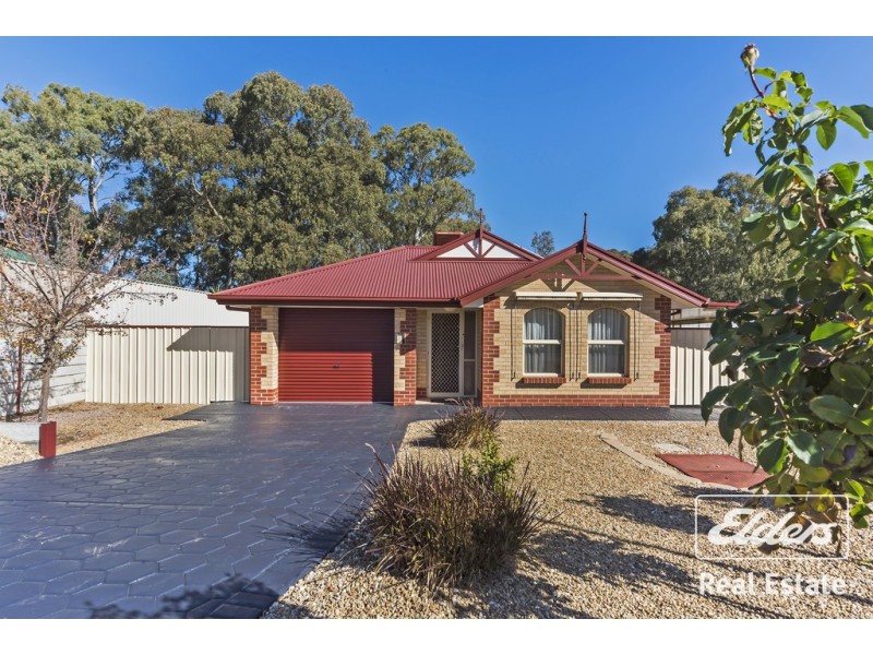17 Reg Smith Crescent, Williamstown SA 5351