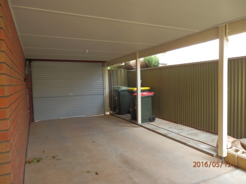 8 Mold Court, Evanston Park SA 5116