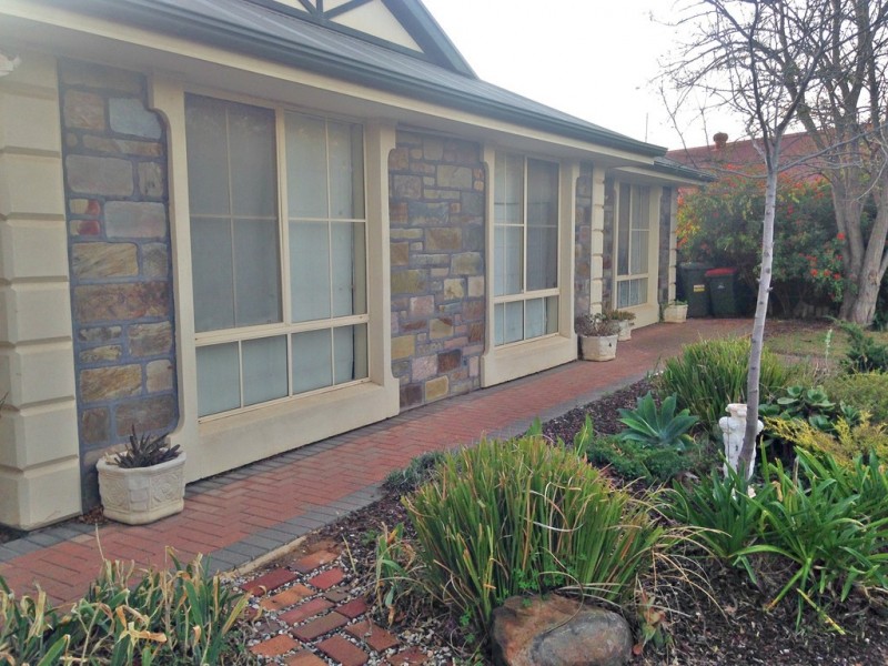 6 Jestina Court, Evanston SA 5116