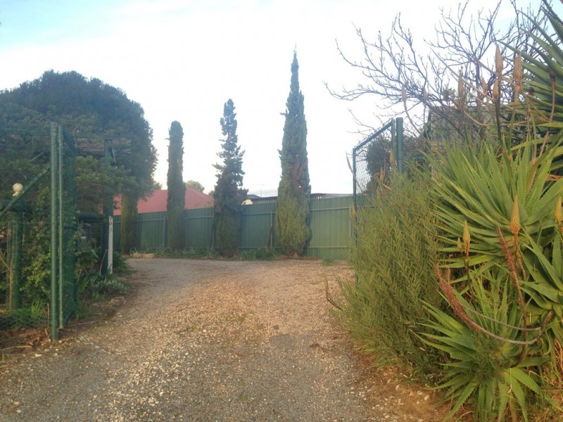 6 Jestina Court, Evanston SA 5116