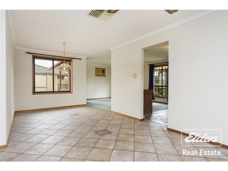 12 McGahan Crescent, Gawler East SA 5118