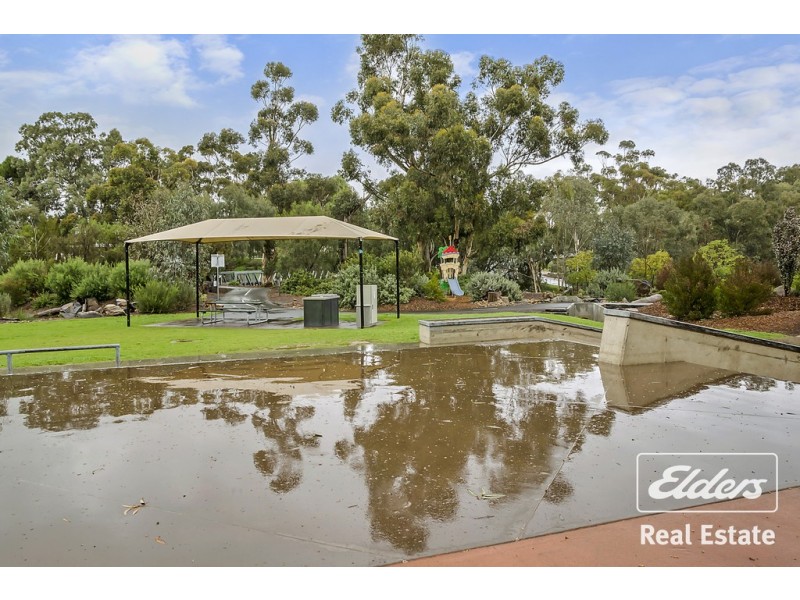 12 McGahan Crescent, Gawler East SA 5118