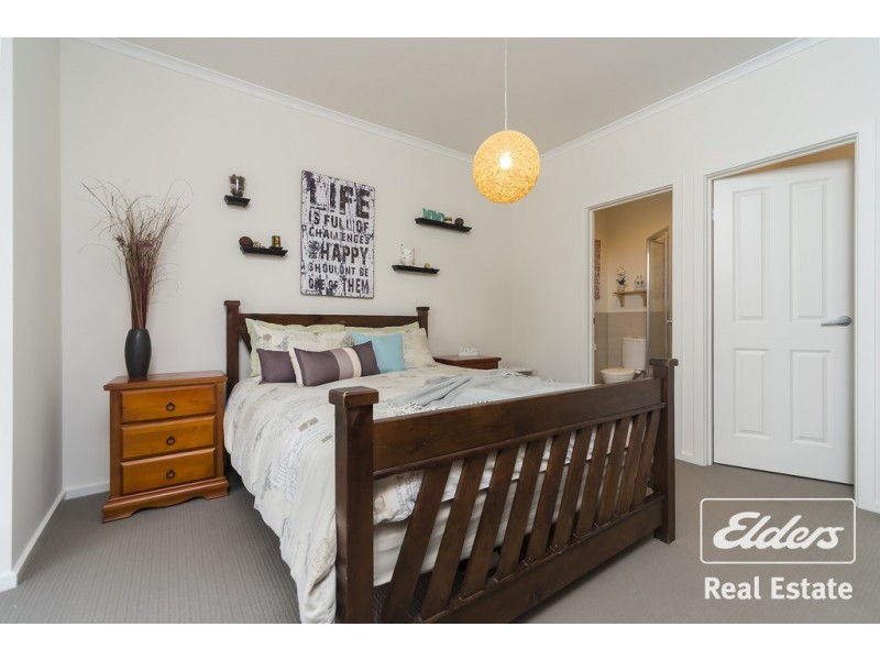 526B Main North Road, Evanston Park SA 5116