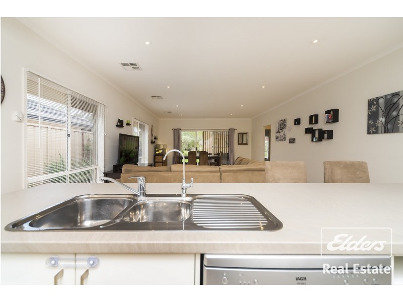 526B Main North Road, Evanston Park SA 5116