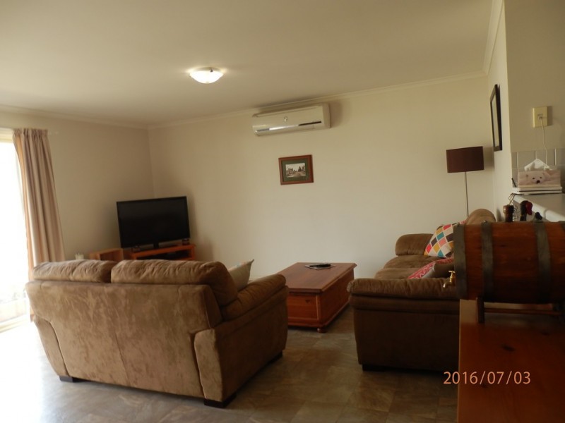 Unit 4/43 Chamberlain Road, Willaston SA 5118