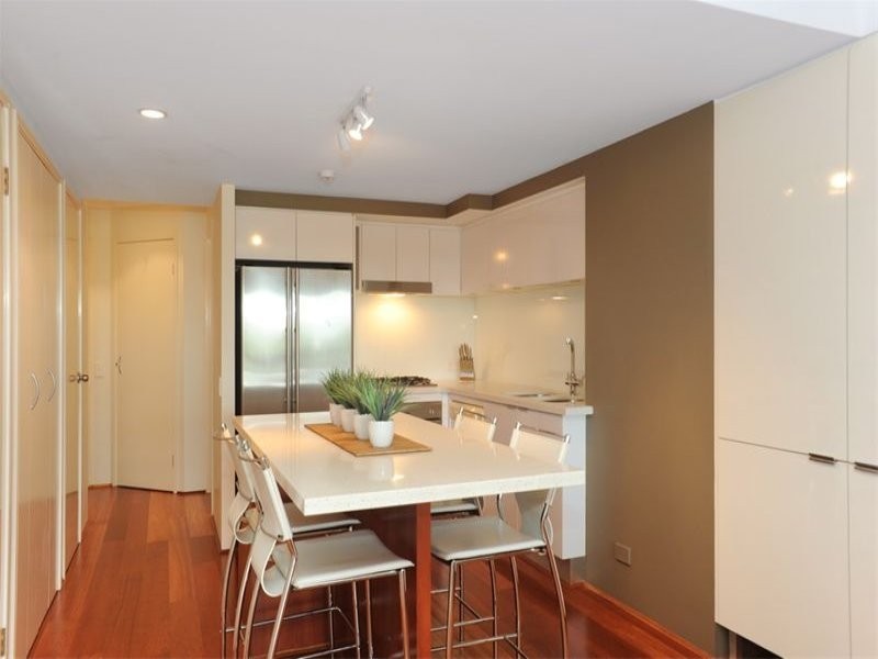 80/39 Vernon Terrace, Teneriffe QLD 4005