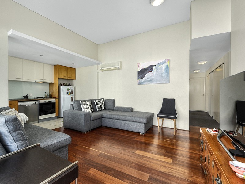 21/8-12 Macquarie Street, Teneriffe QLD 4005