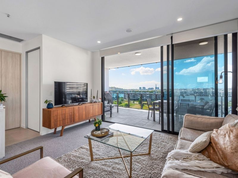 909/12 Cunningham Street, Newstead QLD 4006