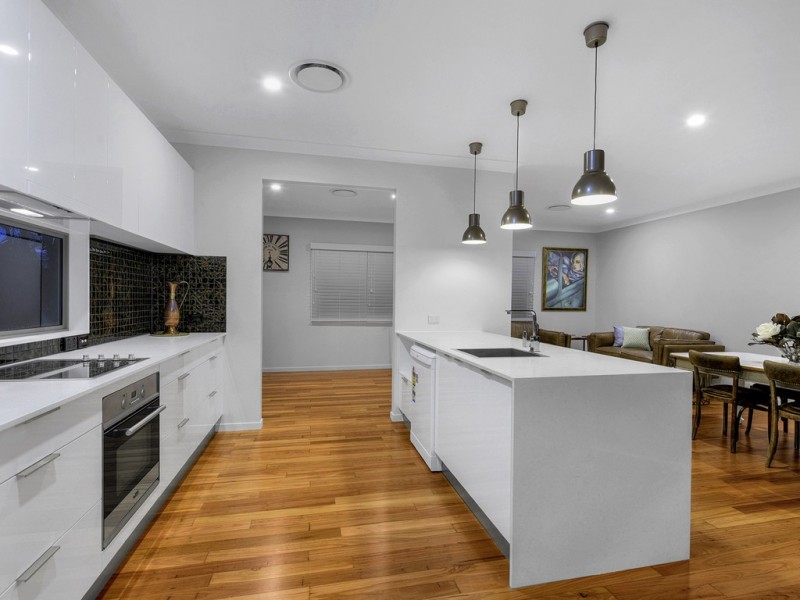 104 Jackson Street, Hamilton QLD 4007