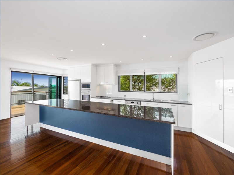 26 Waverley Street, Teneriffe QLD 4005