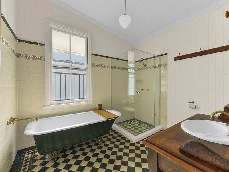 15 Boyd Street, Bowen Hills QLD 4006