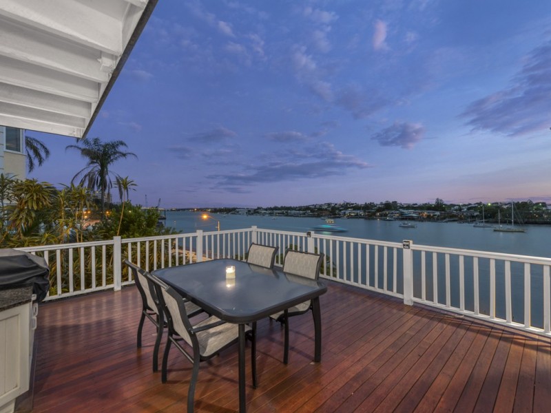 65 Hillside Crescent, Hamilton QLD 4007