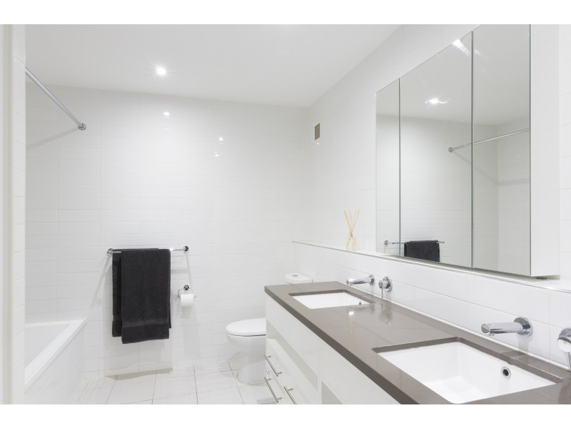 208/88 Macquarie Street, Teneriffe QLD 4005