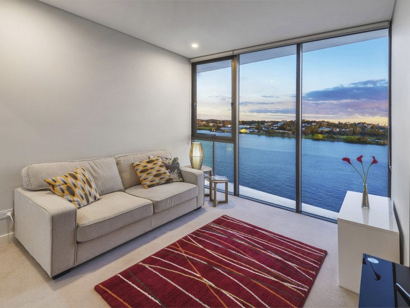 20604 37 Harbour Road, Hamilton QLD 4007