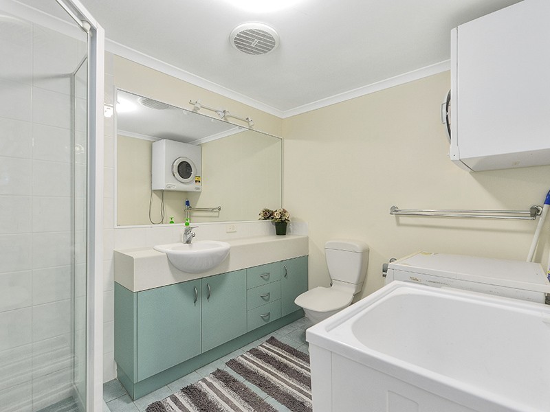 3/147 Riding Road, Hawthorne QLD 4171