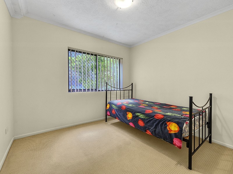 3/147 Riding Road, Hawthorne QLD 4171