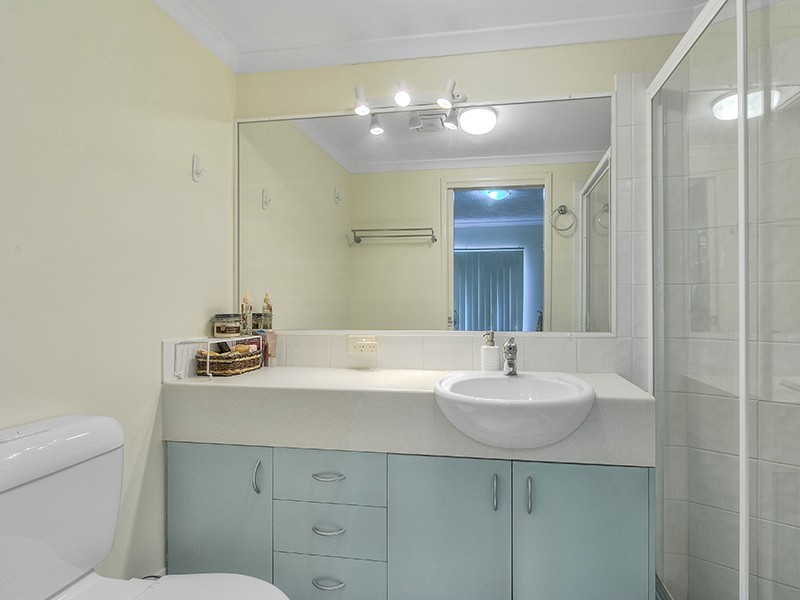 3/147 Riding Road, Hawthorne QLD 4171