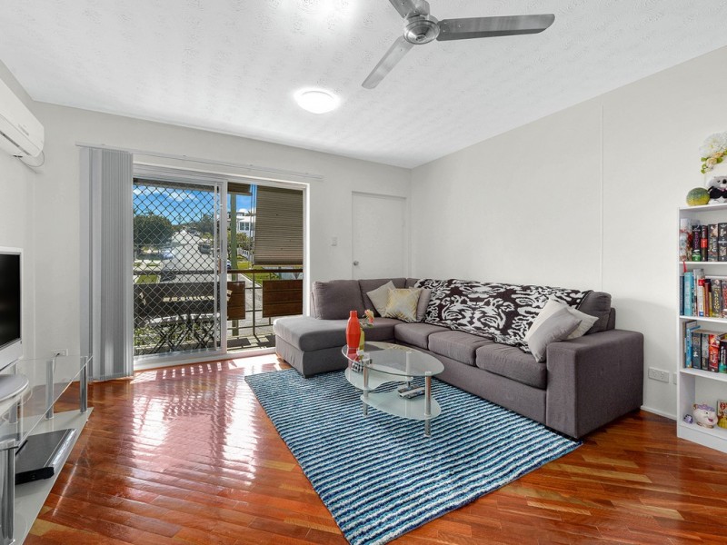 32 Lisson Grove, Wooloowin QLD 4030