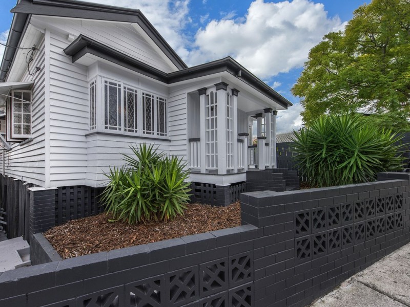 16 Teneriffe Drive, Teneriffe QLD 4005