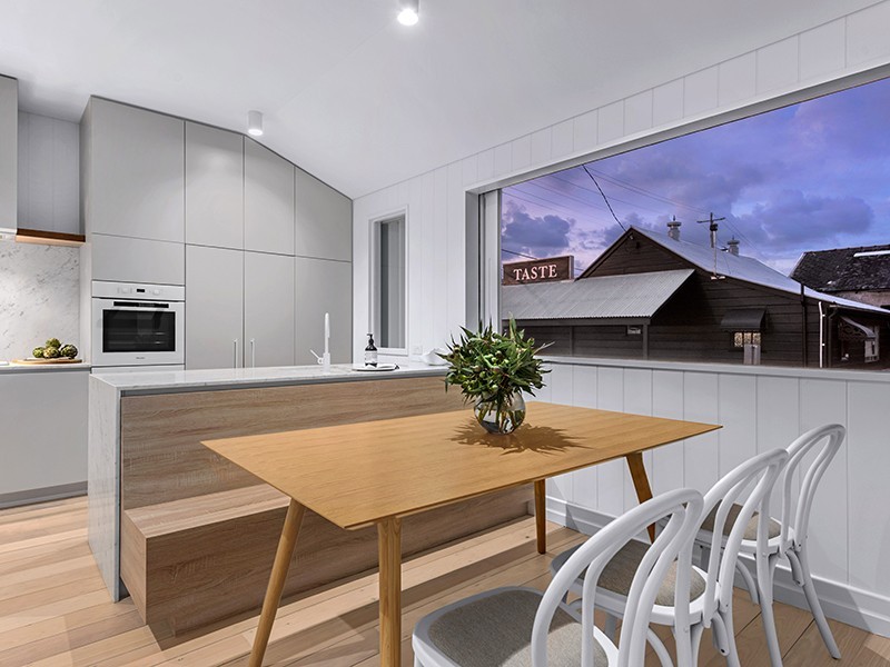 61 Windsor Road, Red Hill QLD 4059