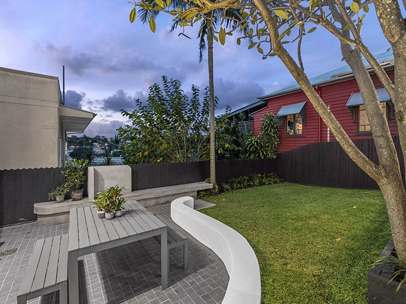 61 Windsor Road, Red Hill QLD 4059