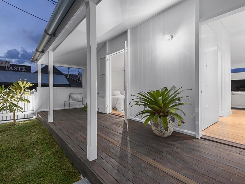 61 Windsor Road, Red Hill QLD 4059