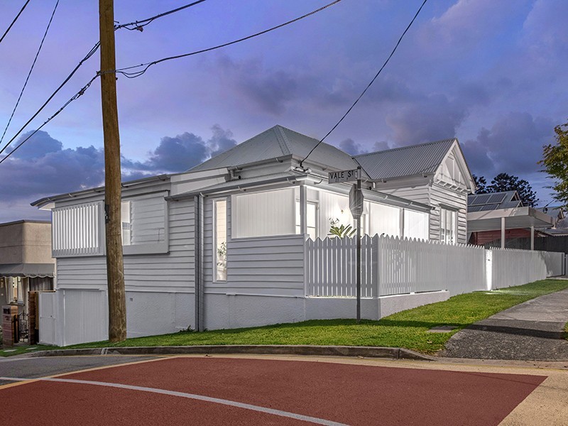61 Windsor Road, Red Hill QLD 4059