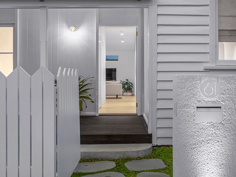 61 Windsor Road, Red Hill QLD 4059