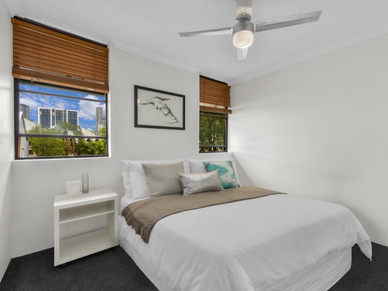 22/37 Phillips Street, Spring Hill QLD 4000