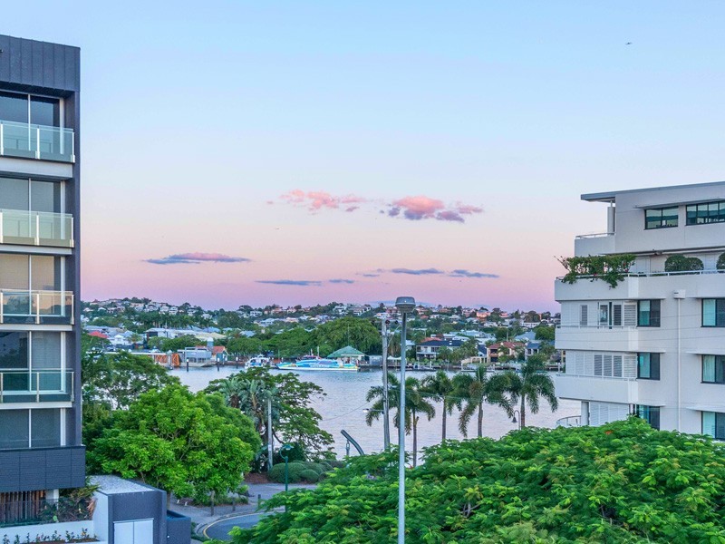 1/69 Kingsholme Street, Teneriffe QLD 4005