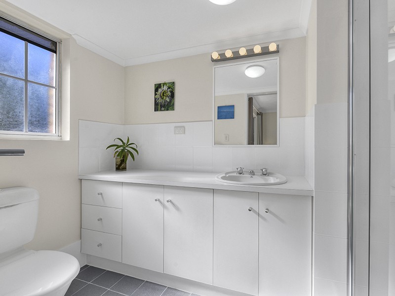 3/139 Hudson Road, Albion QLD 4010