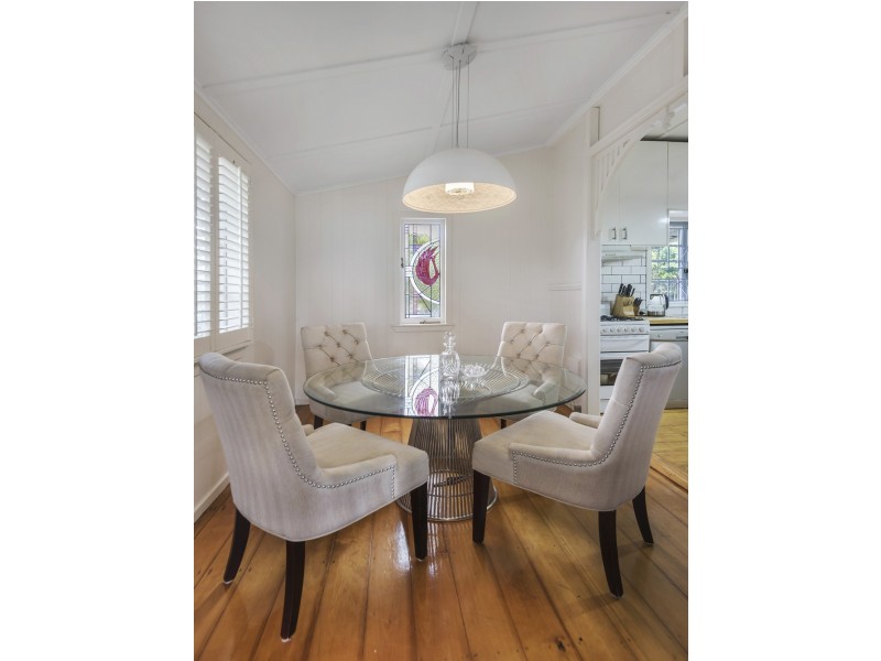 4 Harding Street, Hendra QLD 4011