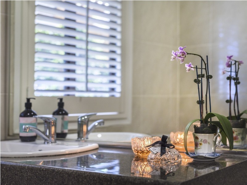 4 Harding Street, Hendra QLD 4011