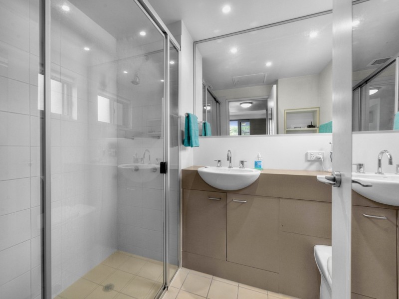 305/71 Beeston Street, Teneriffe QLD 4005