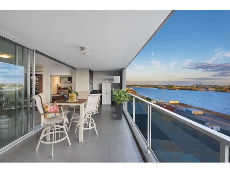 860/43 Hercules St, Hamilton QLD 4007