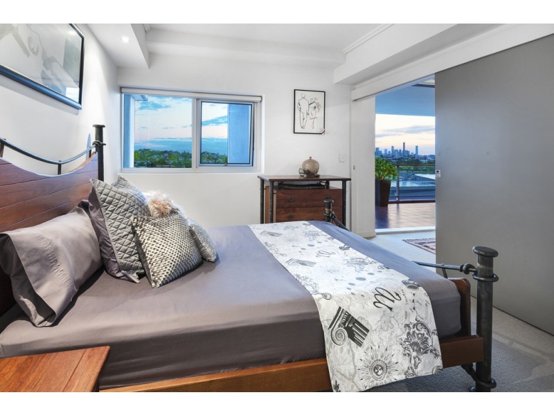 860/43 Hercules St, Hamilton QLD 4007